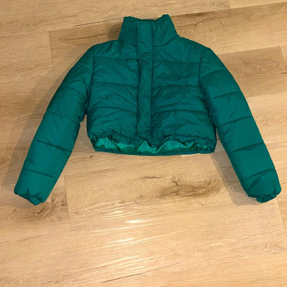 GREEN CROP FUNNEL NECK PUFFER
